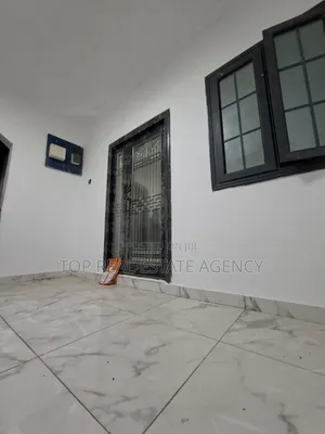 2bdrm Apartment in Pillar ,,, Dome for rent