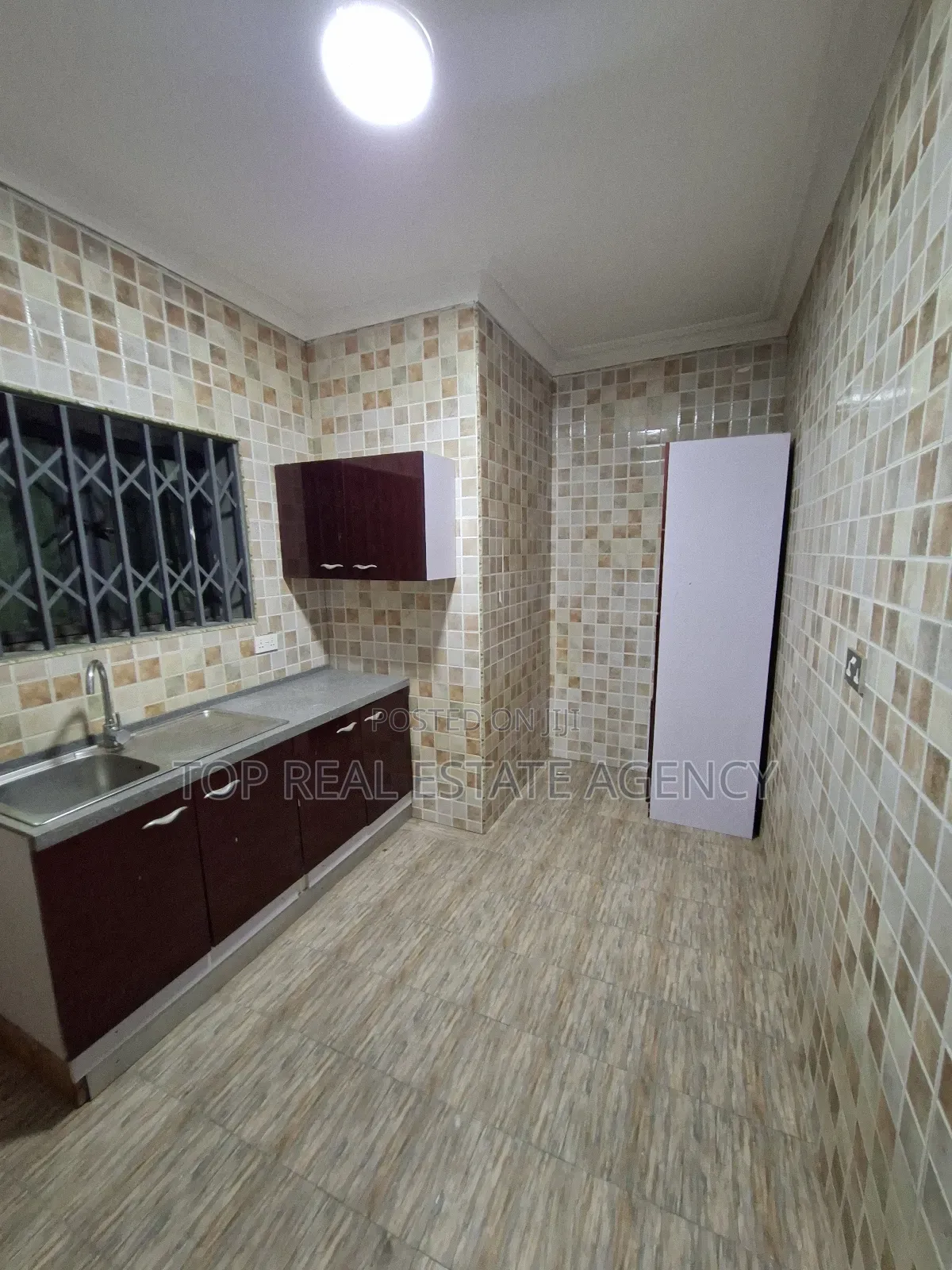 2bdrm Apartment in Pillar ,,, Dome for rent