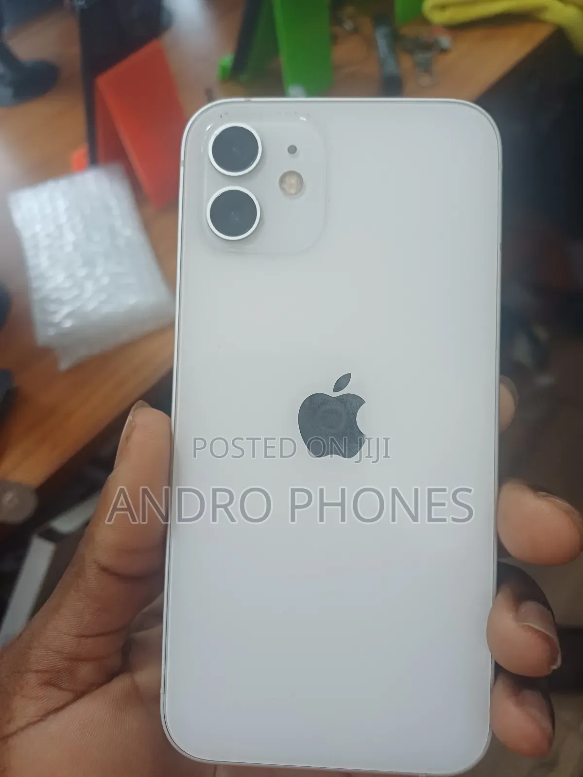 Apple iPhone 11 64 GB White