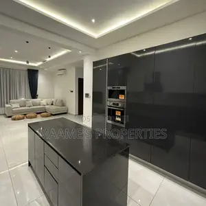 4bdrm Townhouse / Terrace in Cantonments for rent