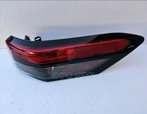 2022-2024 Nissan Pathfinder Tail Light