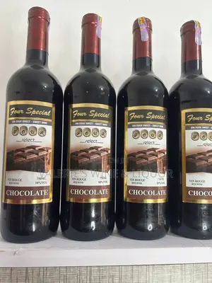 Four Special Sweet Red Chocolate Wine - 10% Alc (Spain)