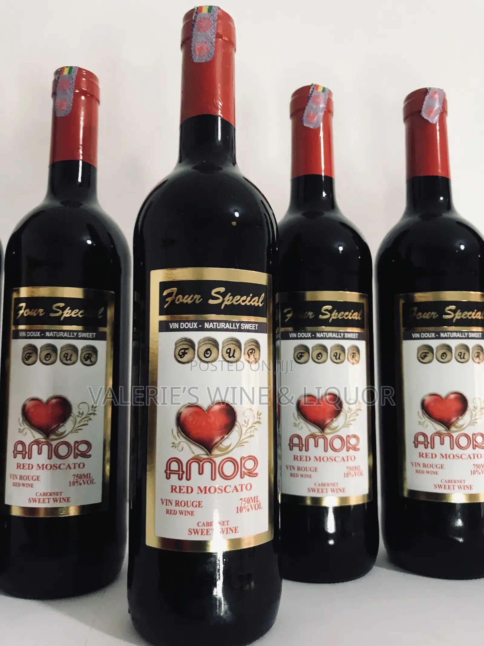 Four Special Amor Red Moscato -10% Alc(Spain)