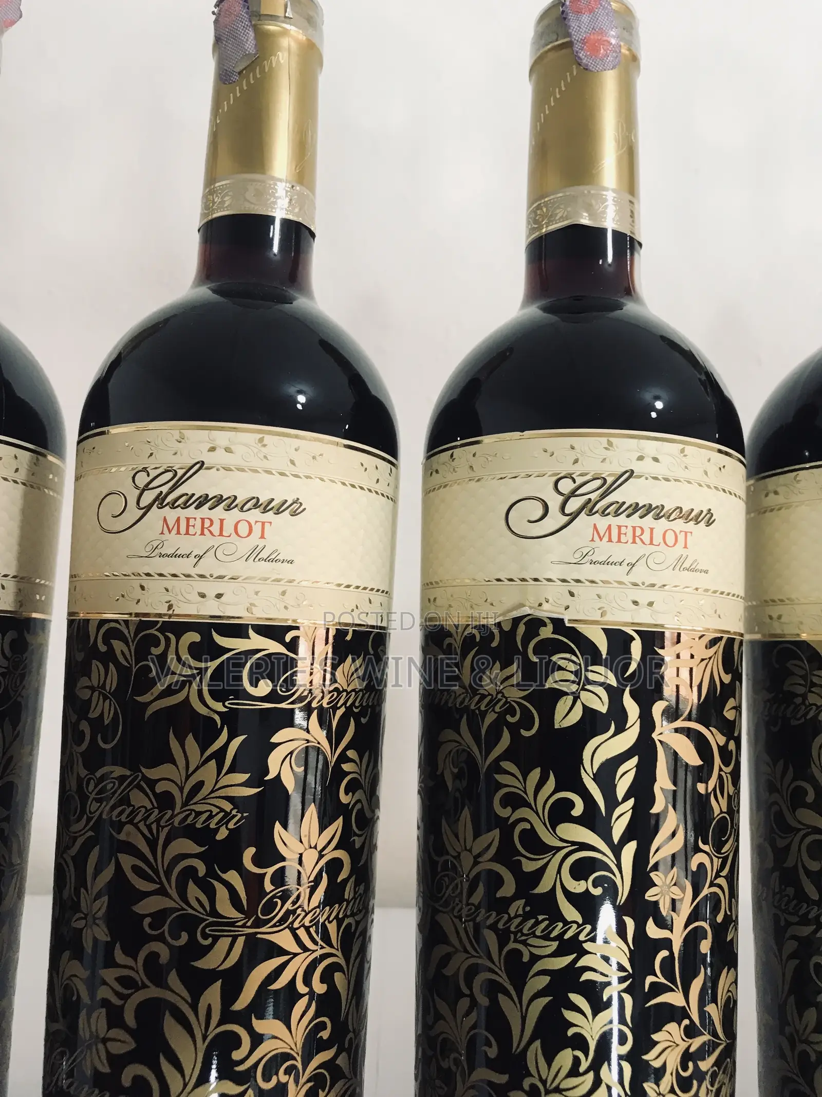 Glamour-Kazayak Merlot Dry Red Wine -14% Alc(Moldova)