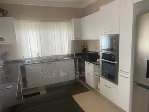 Furnished 5bdrm Duplex in Cantonment, Cantonments for rent