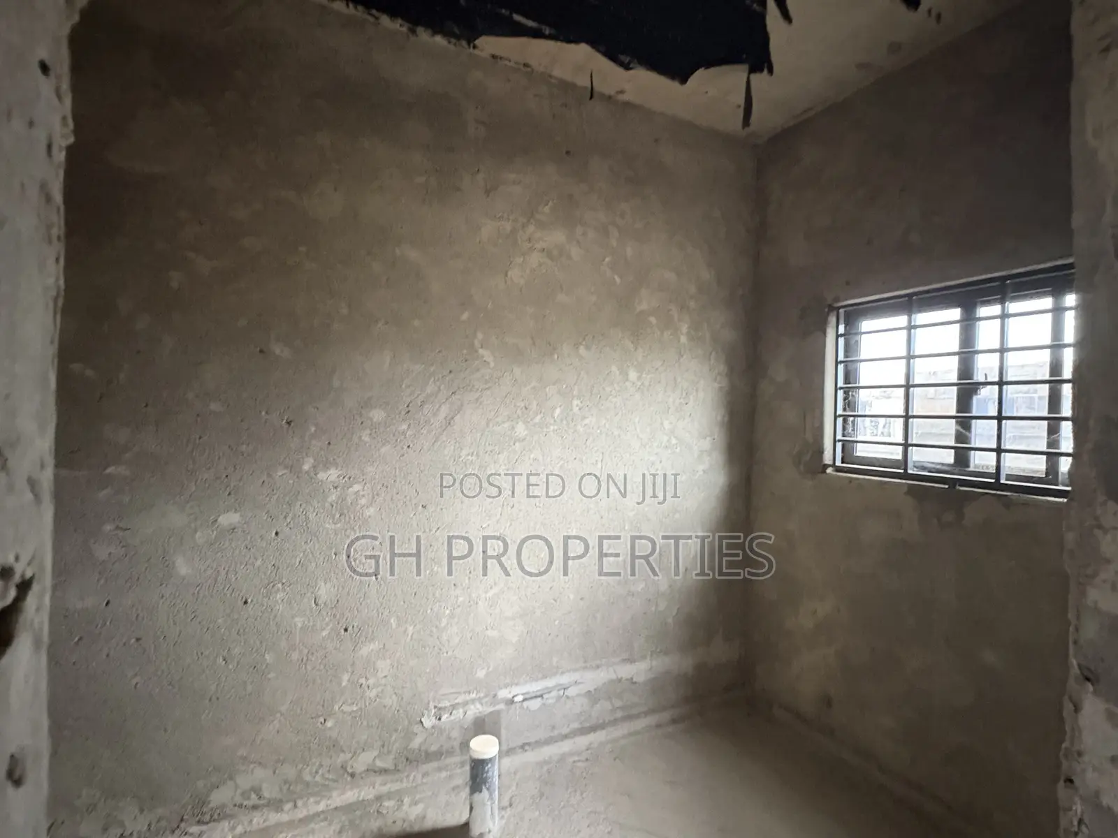 5bdrm House in Apaaso, Kumasi Metropolitan for sale