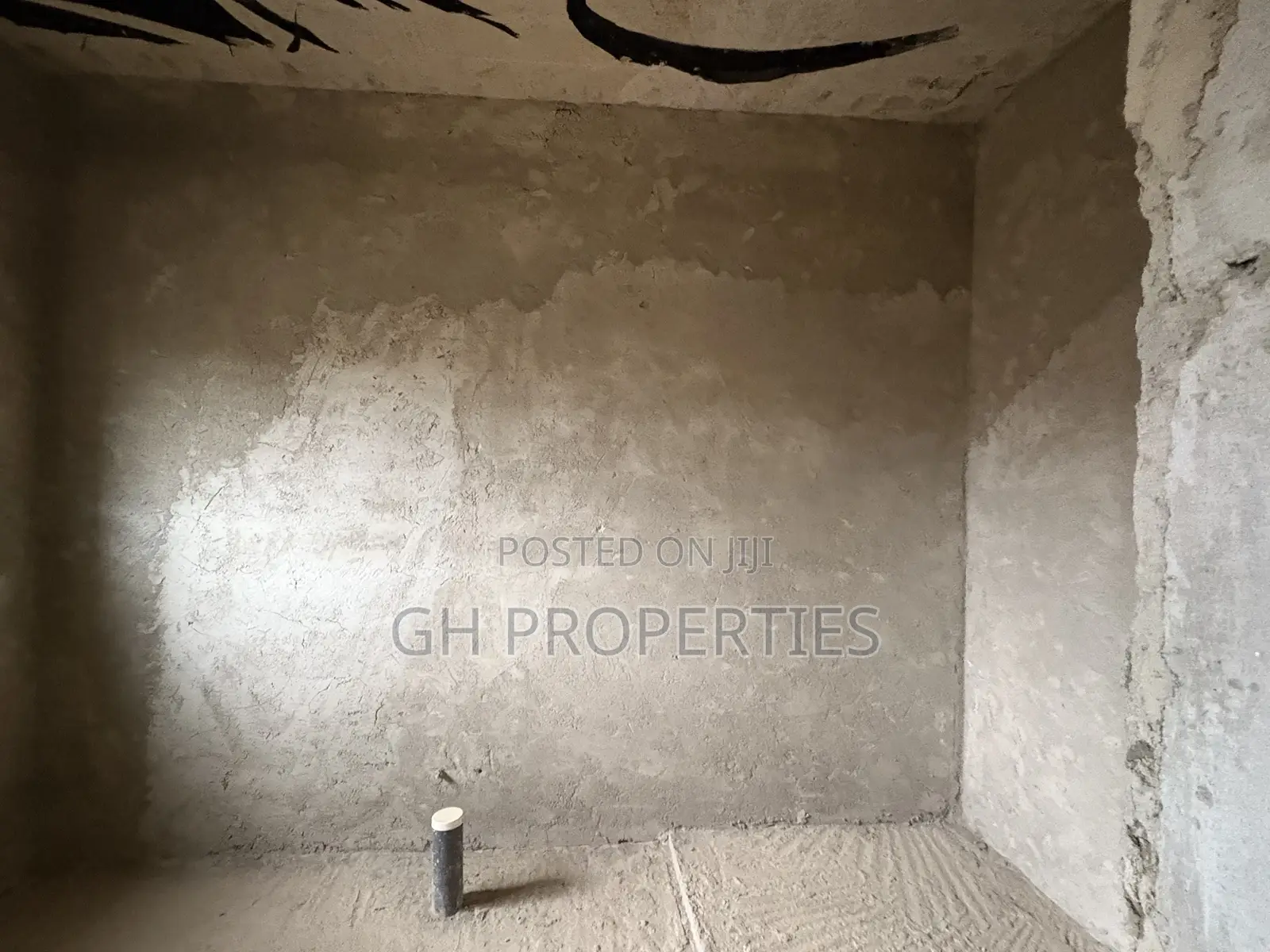 5bdrm House in Apaaso, Kumasi Metropolitan for sale