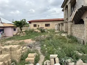 Half Plot for Sale at Sokoban Krofrom.