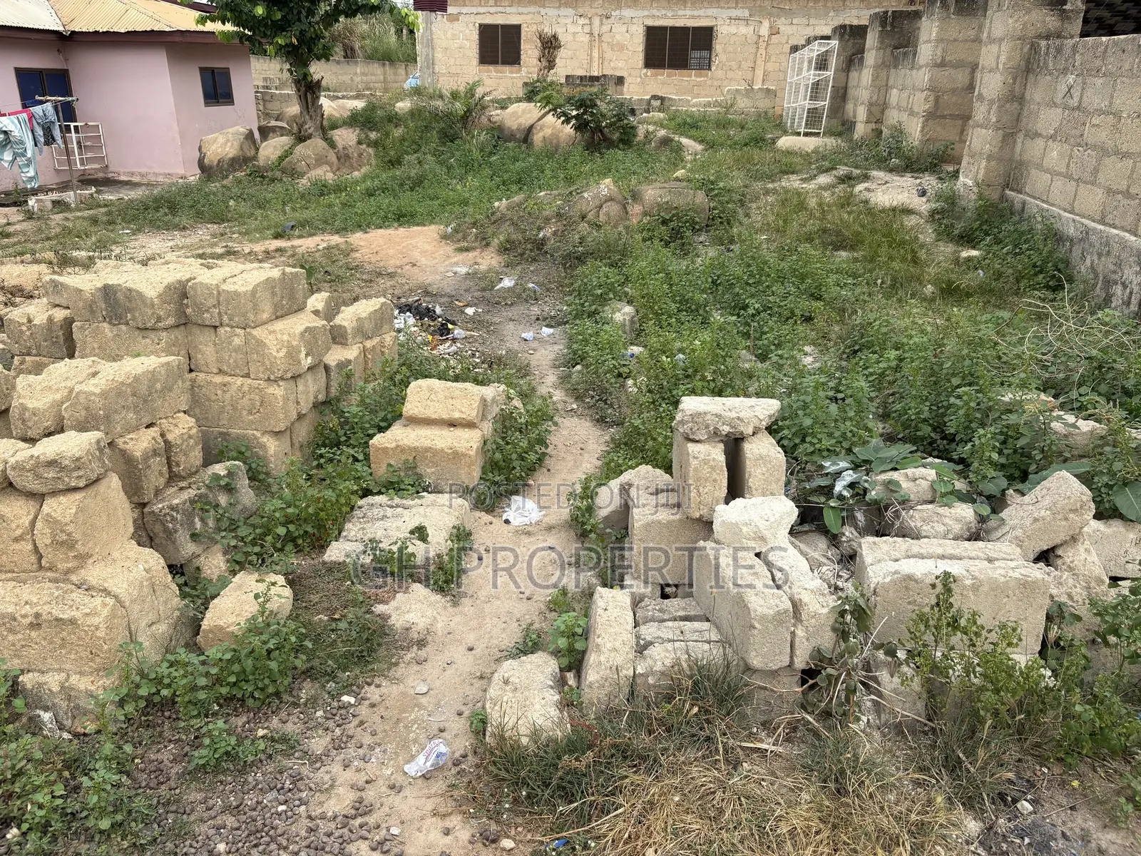 Half Plot for Sale at Sokoban Krofrom.