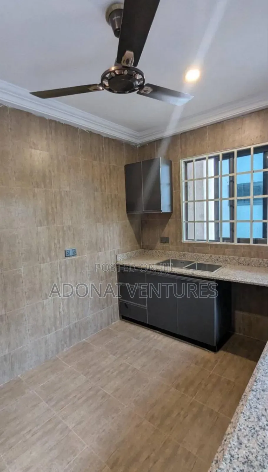 4bdrm House in Kwadaso Hilltop, Kumasi Metropolitan for sale