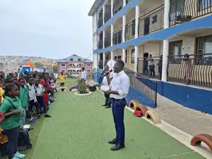 English Language Facilitator
