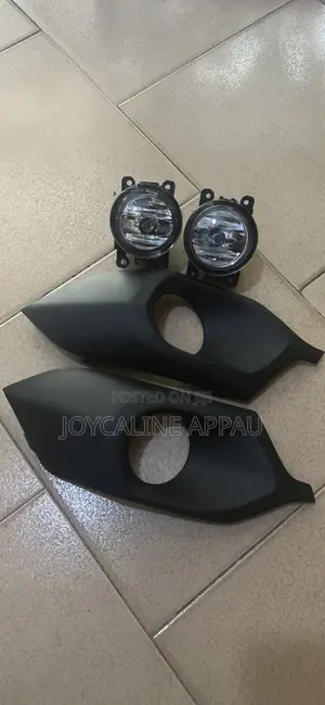 Mitsubishi Pajero Montero Fog Light and Cover 2016 to 2019