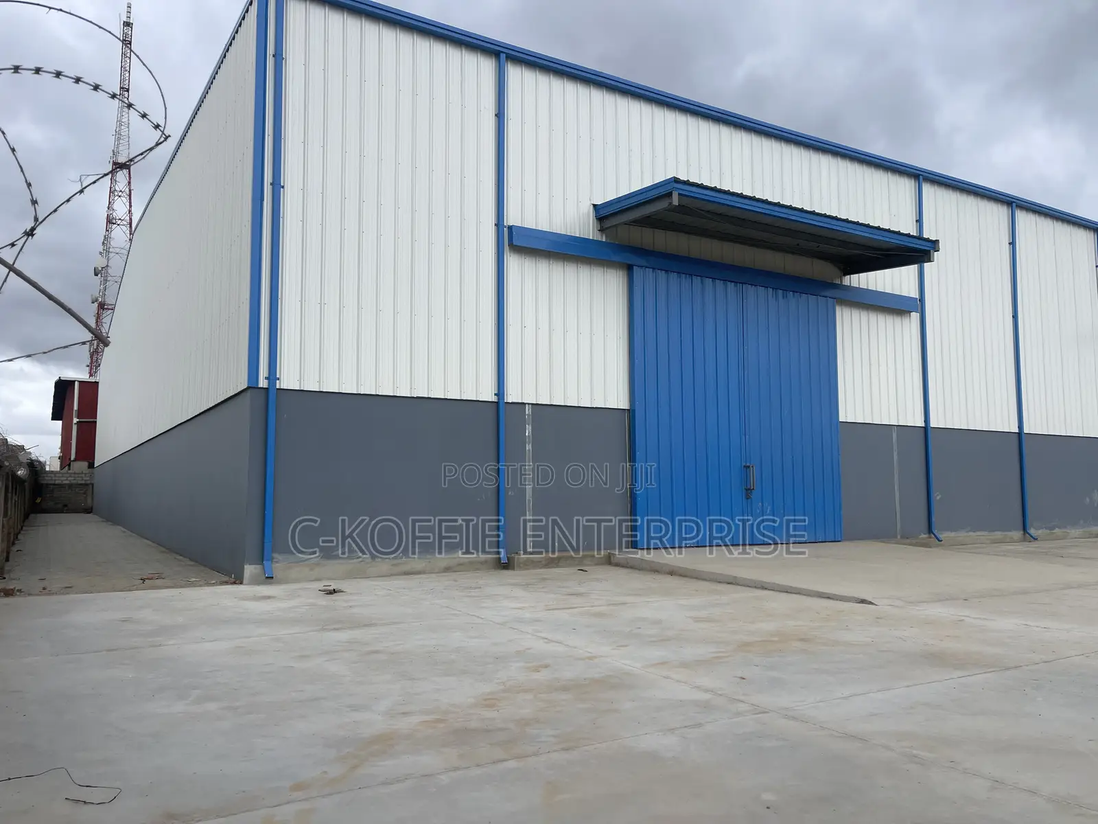 2200 SQM at Tema for Rent
