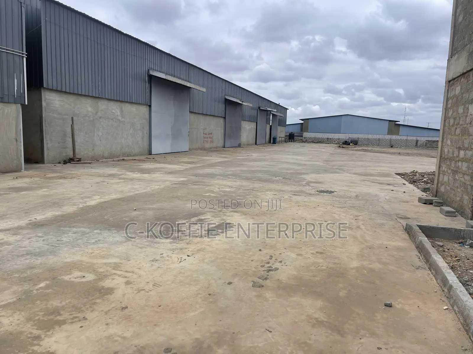500 SQM Warehouse at Tema for Rent