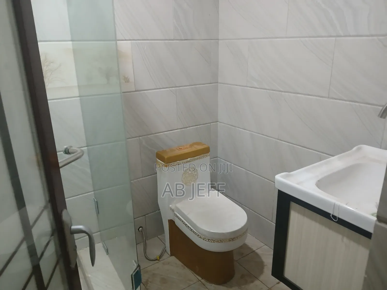 3bdrm Apartment in Ipipt, Kumasi Metropolitan for rent