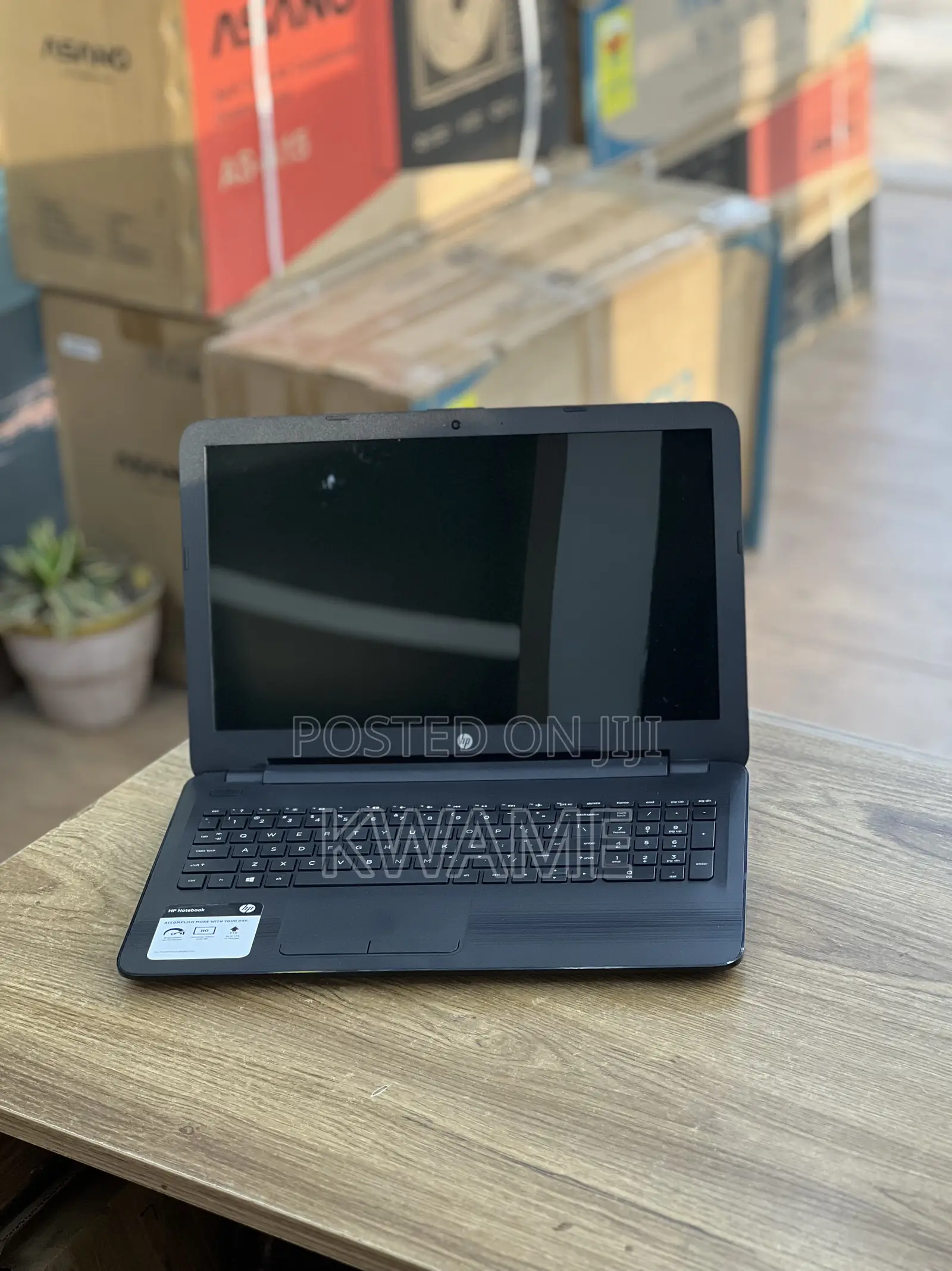 New Laptop HP 15 8GB AMD A10 HDD 1T