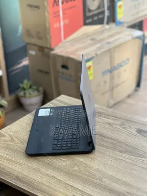 New Laptop HP 15 8GB AMD A10 HDD 1T