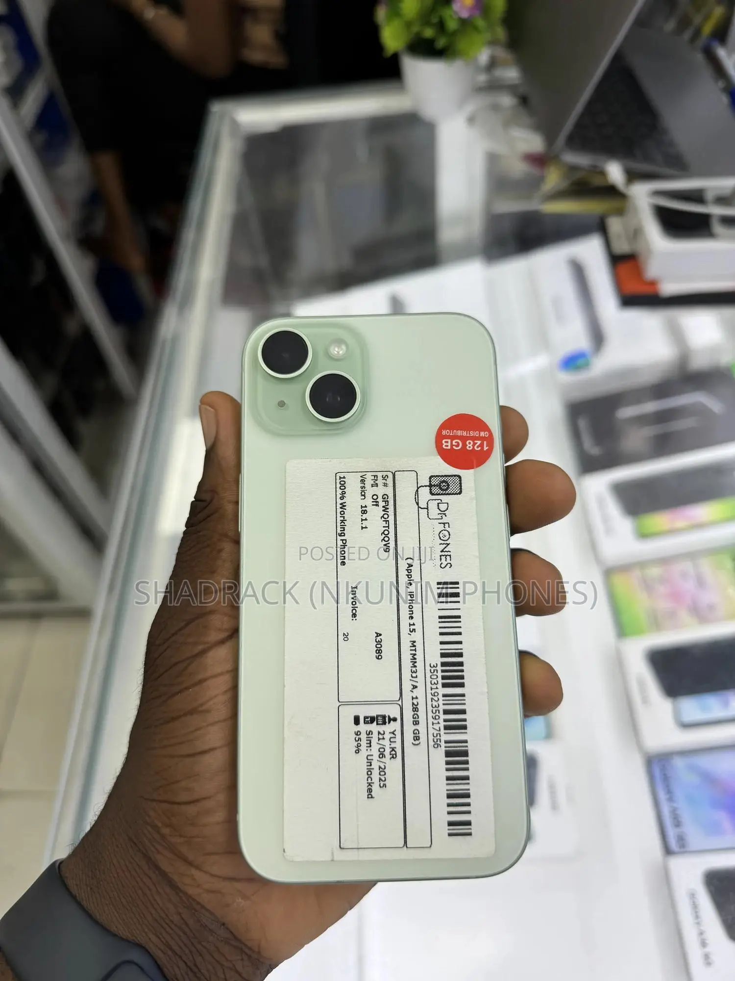 Apple iPhone 15 128 GB Green