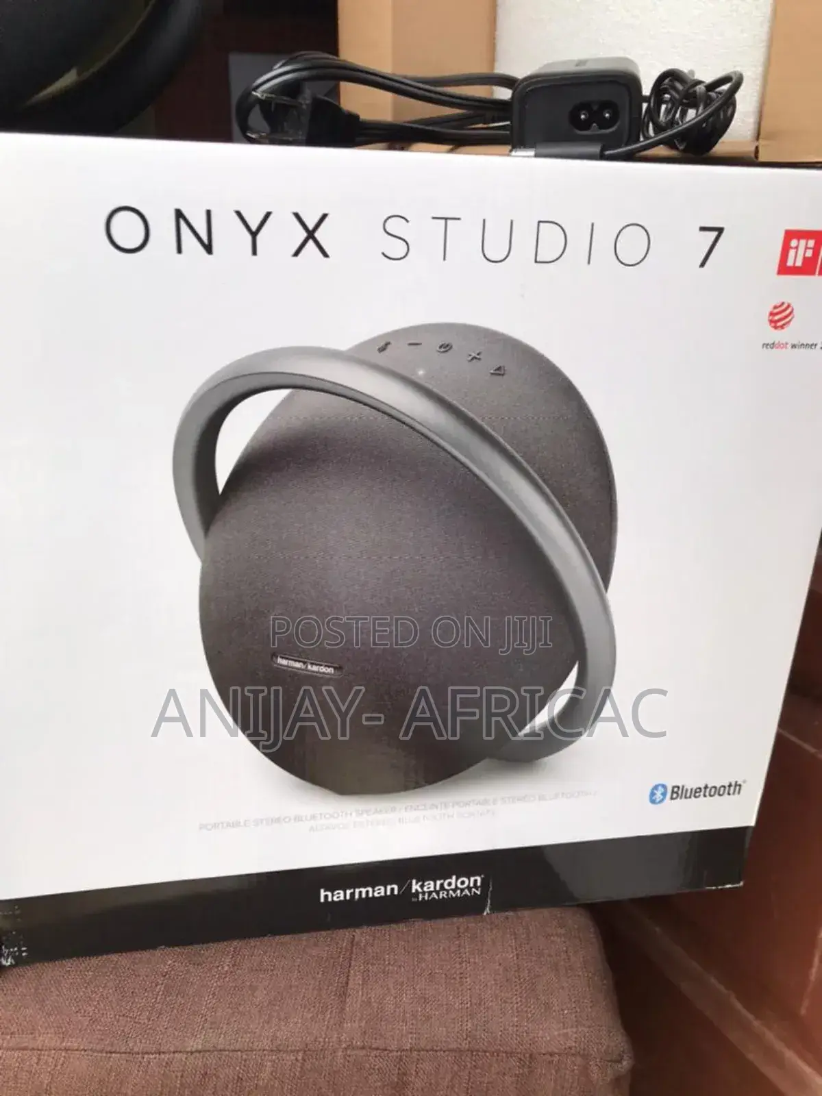 Onyx Studio 7