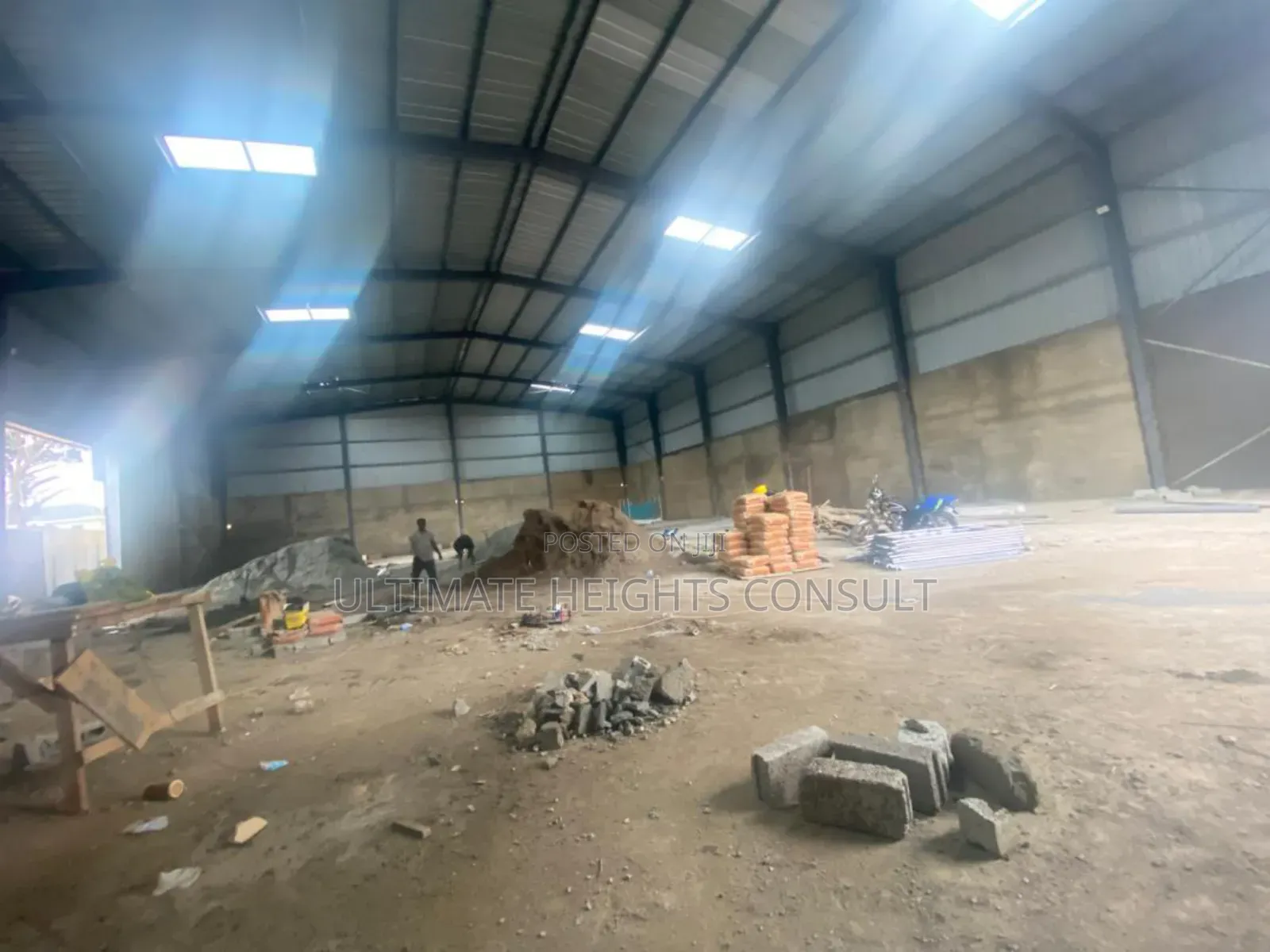 1200 Square Meters Warehouse for Rent at Westland