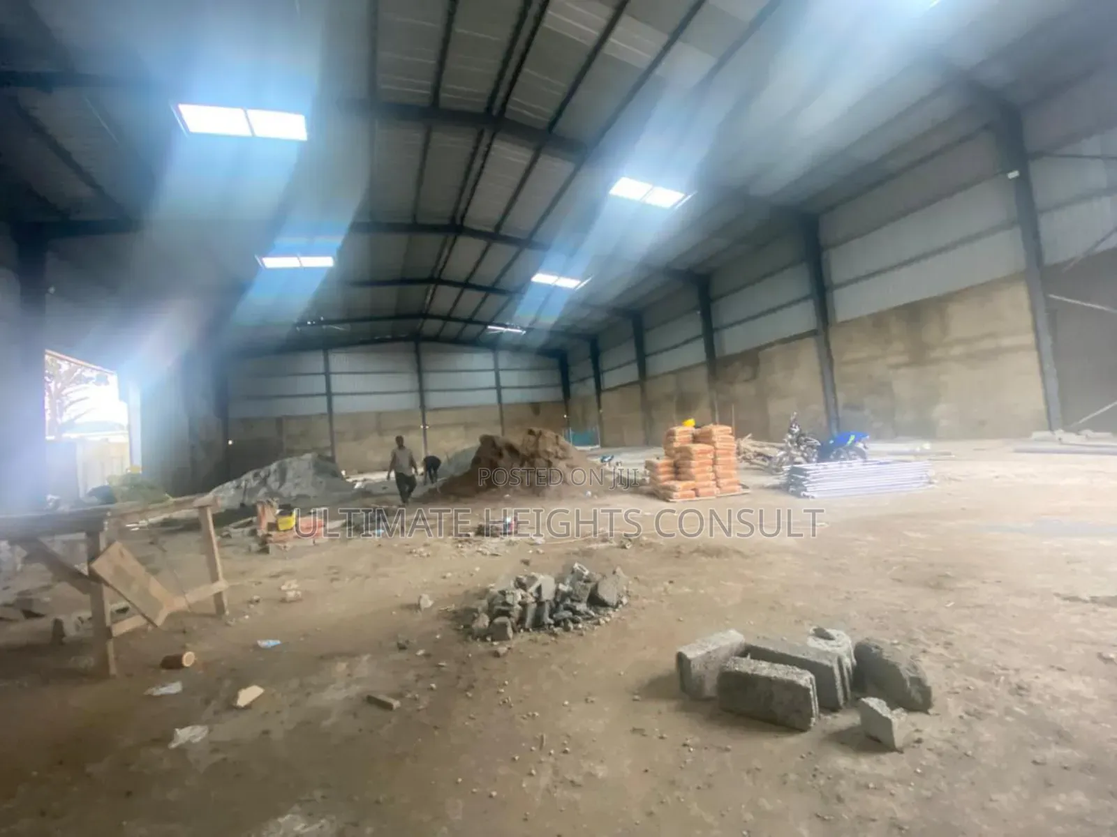 1200 Square Meters Warehouse for Rent at Westland