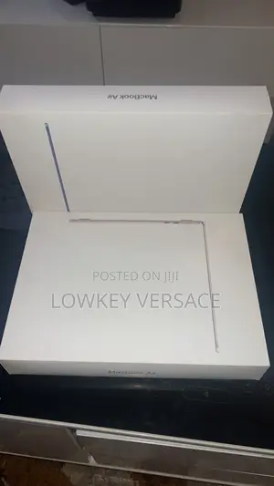 New Laptop Apple MacBook Air 16GB Apple M4 SSD 256GB