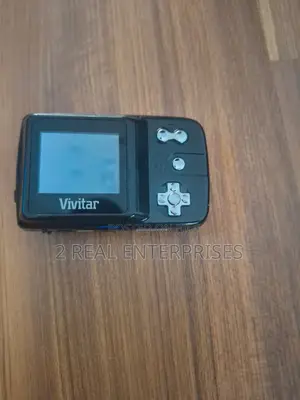 Vivitar Vivicam 7022 7.1 Megapixel Compact Digital Camera With Sd Card