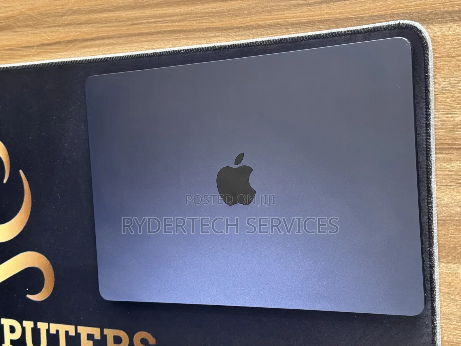 Laptop Apple MacBook Air 2022 M2 8GB Apple M2 SSD 256GB