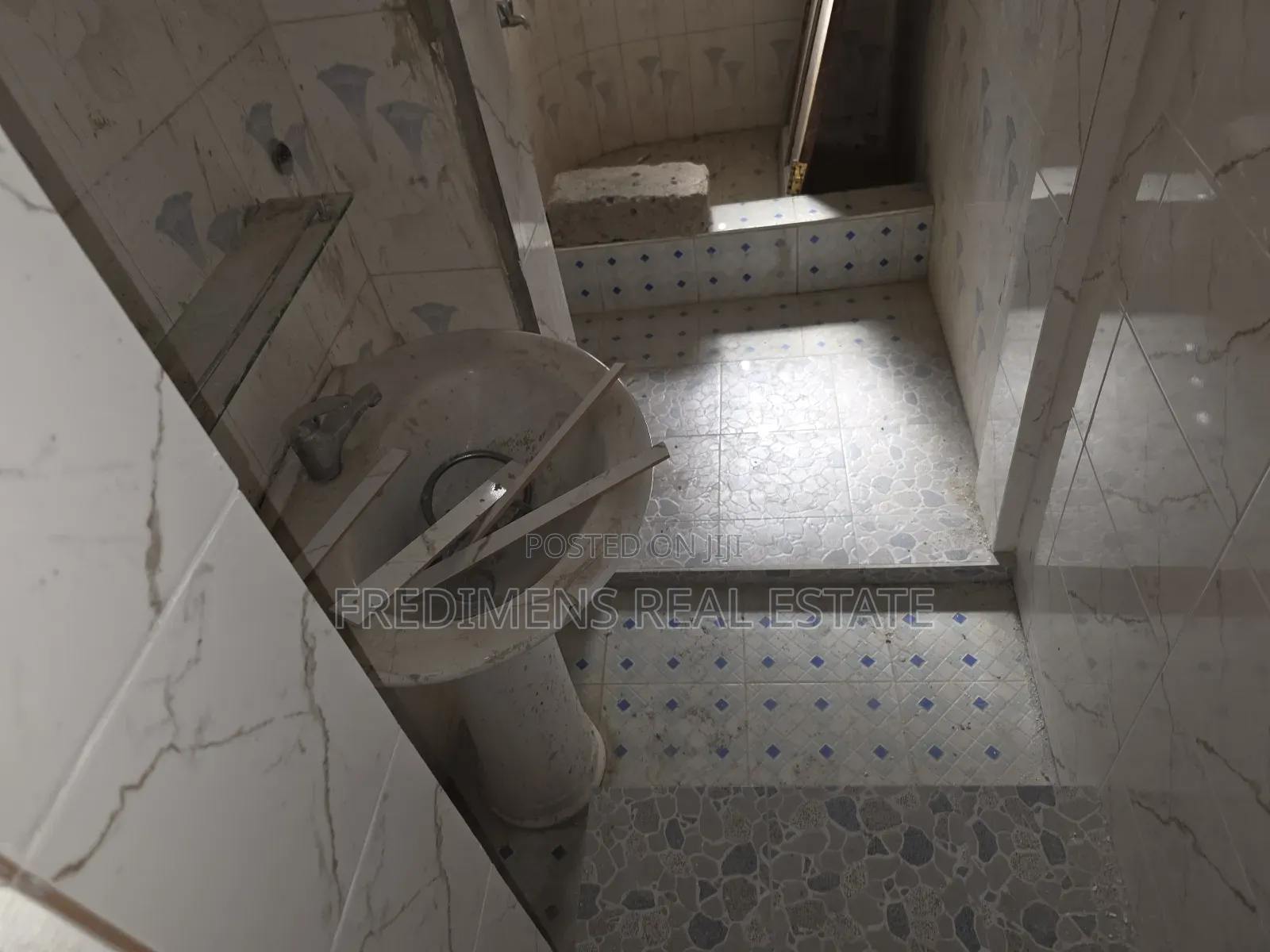 1bdrm Apartment in Fredimens Real, Afigya-Kwabre for rent