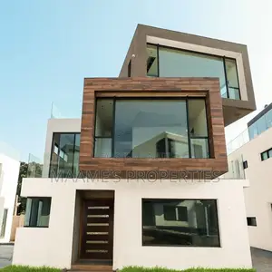 4bdrm Townhouse/Terrace in Cantonments for sale
