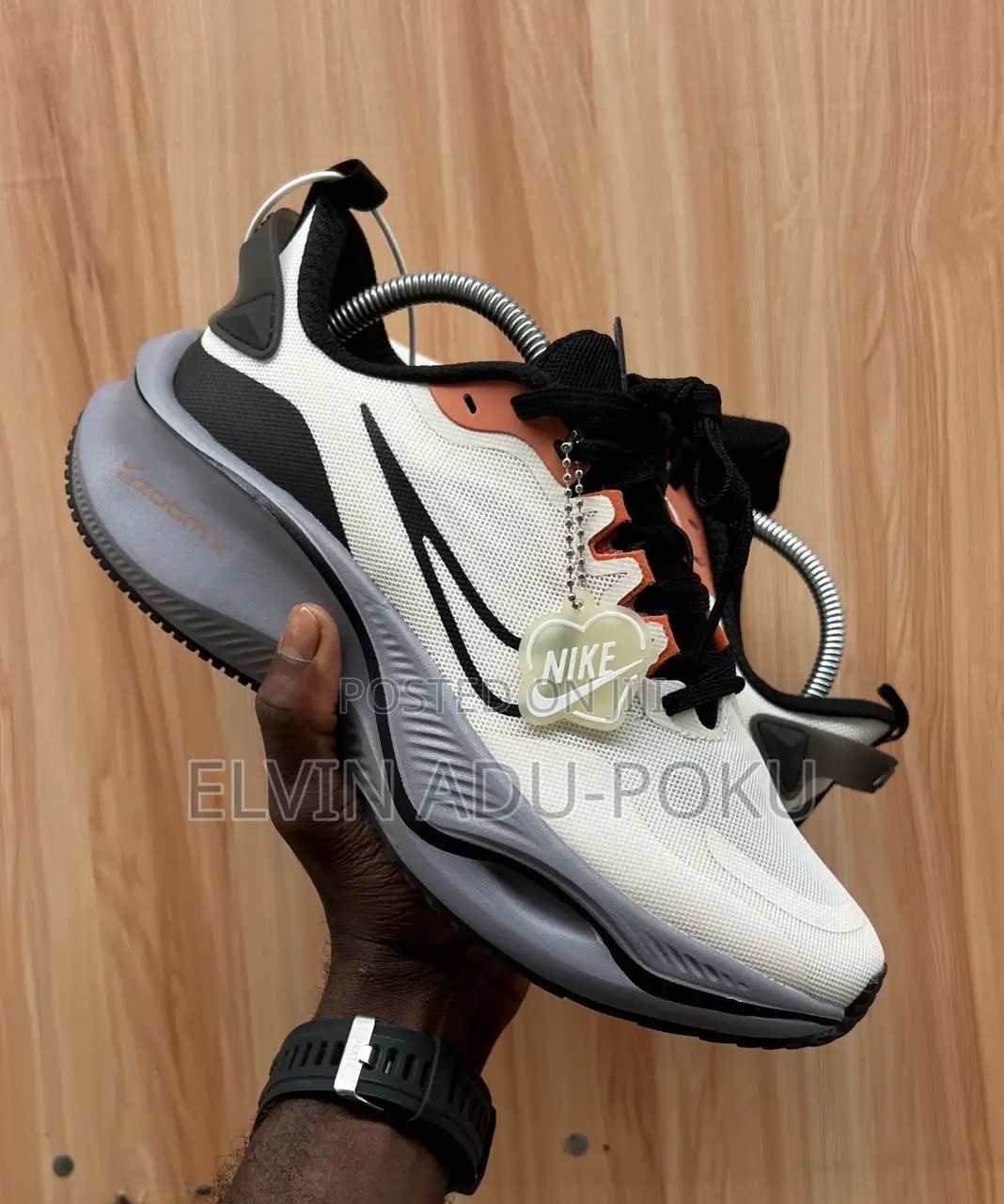 Nike Zoom X Sneaker