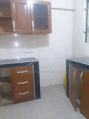 2bdrm Apartment in Ebenard Properties, Tema Metropolitan for rent