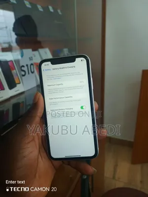 Apple iPhone XR 128 GB White