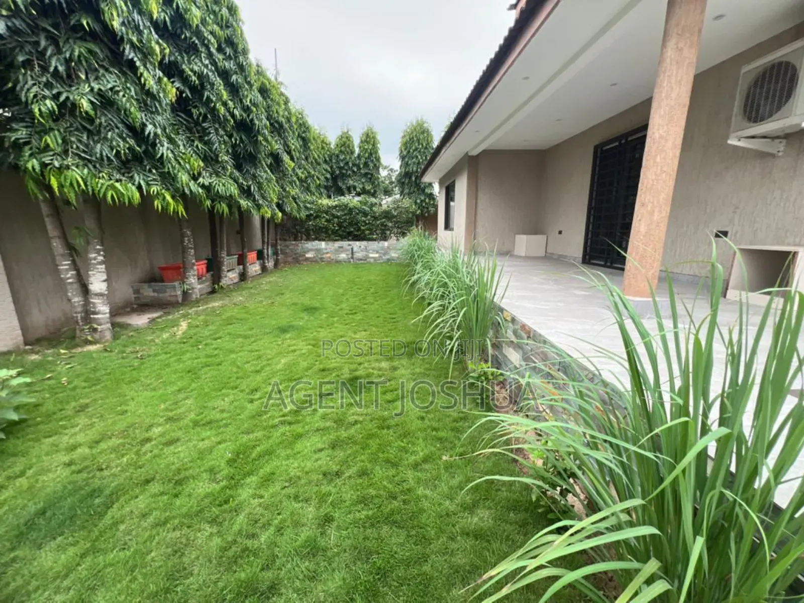 5bdrm House in Marivielle Home, Manet Junction for rent