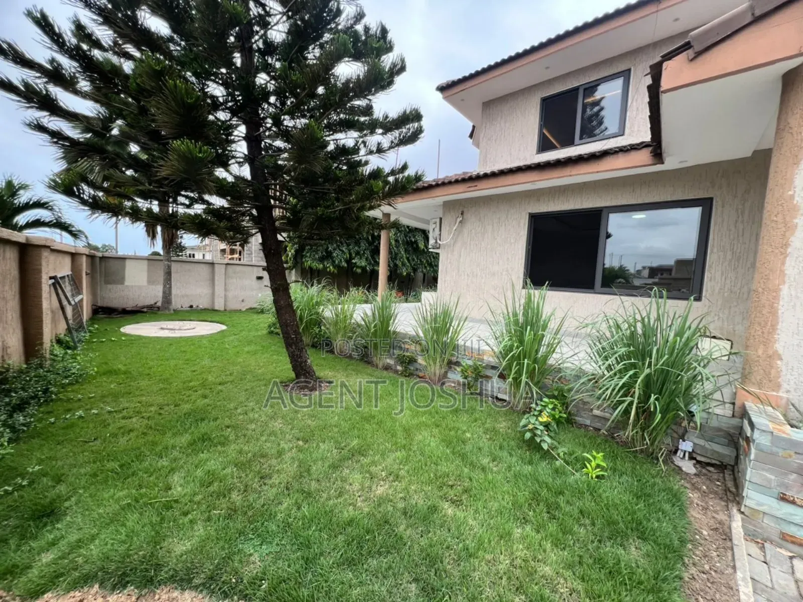 5bdrm House in Marivielle Home, Manet Junction for rent