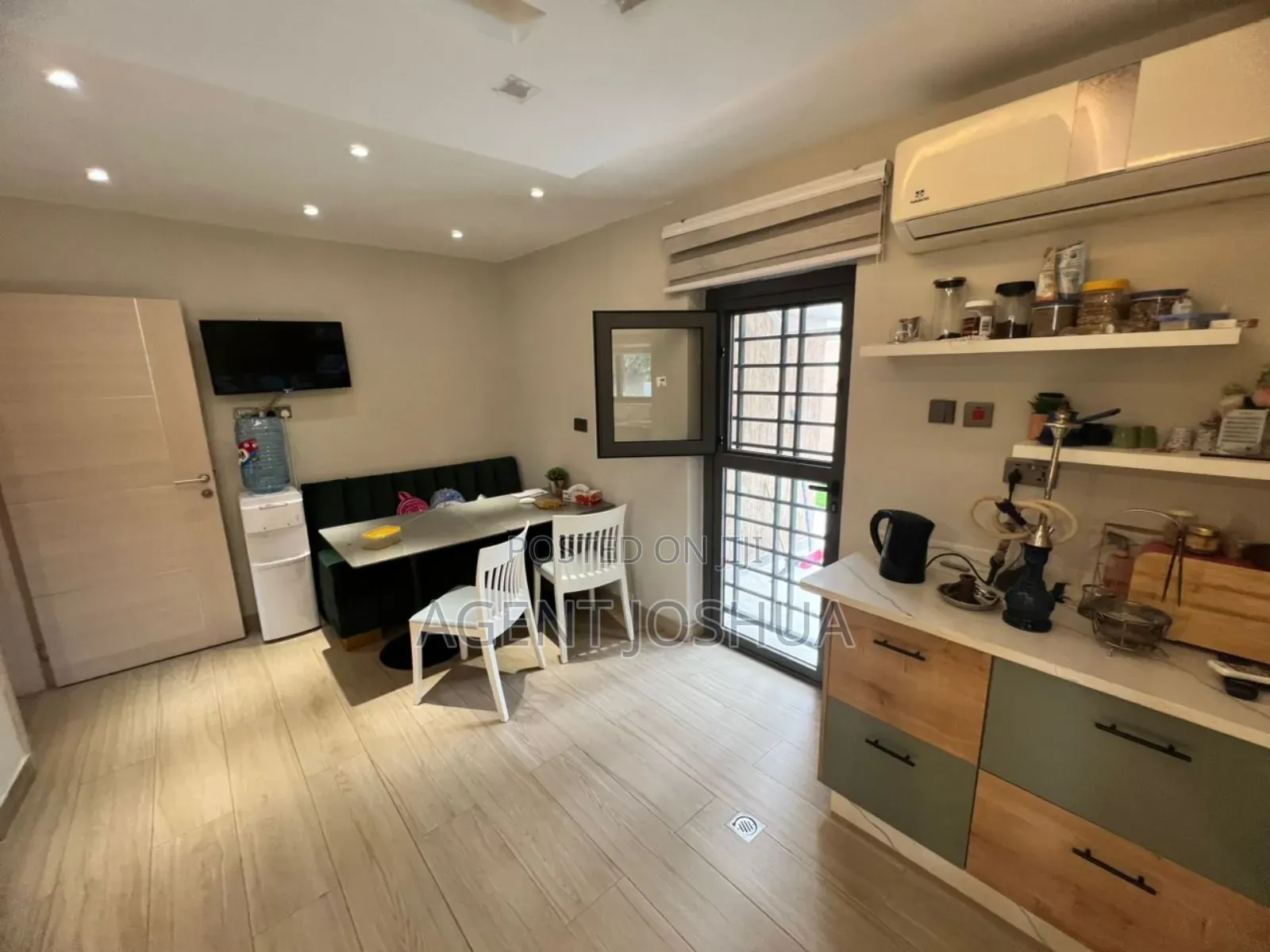 5bdrm House in Marivielle Home, Manet Junction for rent
