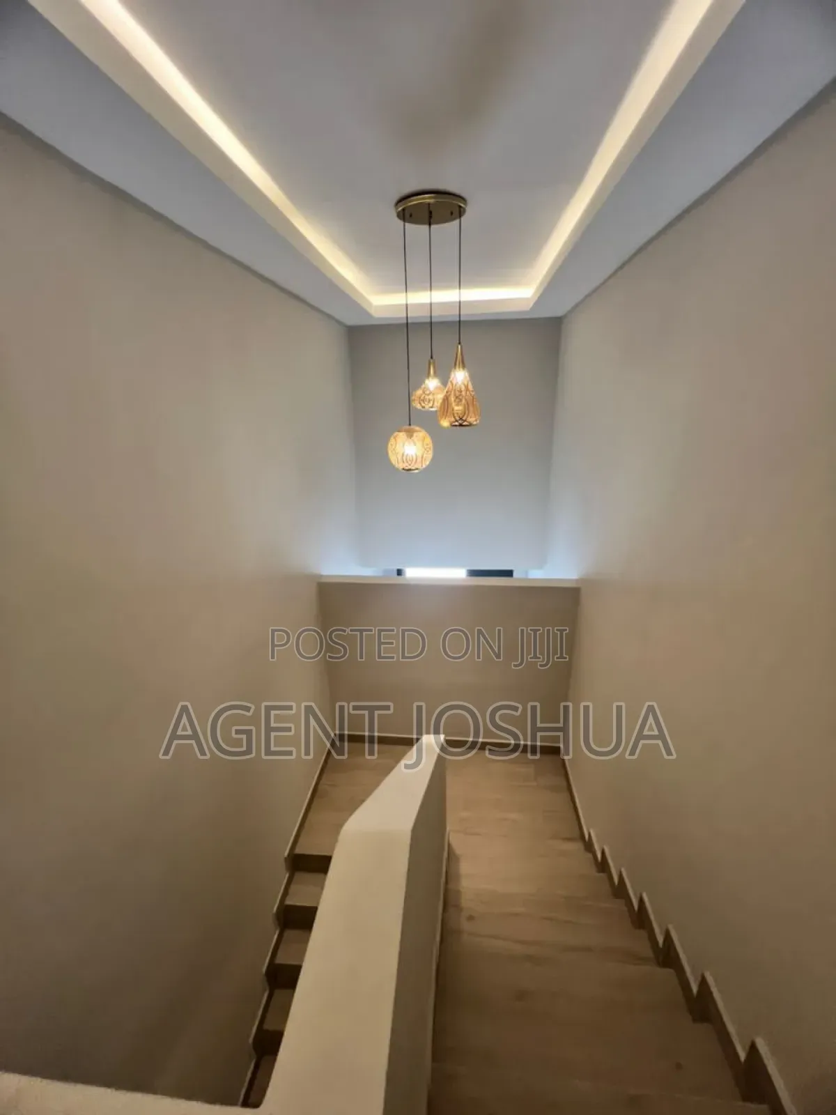 5bdrm House in Marivielle Home, Manet Junction for rent