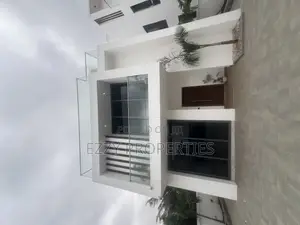 4bdrm Duplex in East Legon for rent
