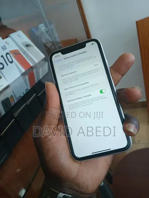 Apple iPhone XR 128 GB White