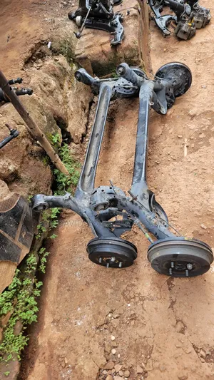 Toyota Vitz, Yaris, Belta Back Beam Or Back Axle