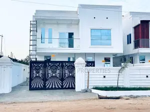 4bdrm House in Green, Ashaley Botwe for sale