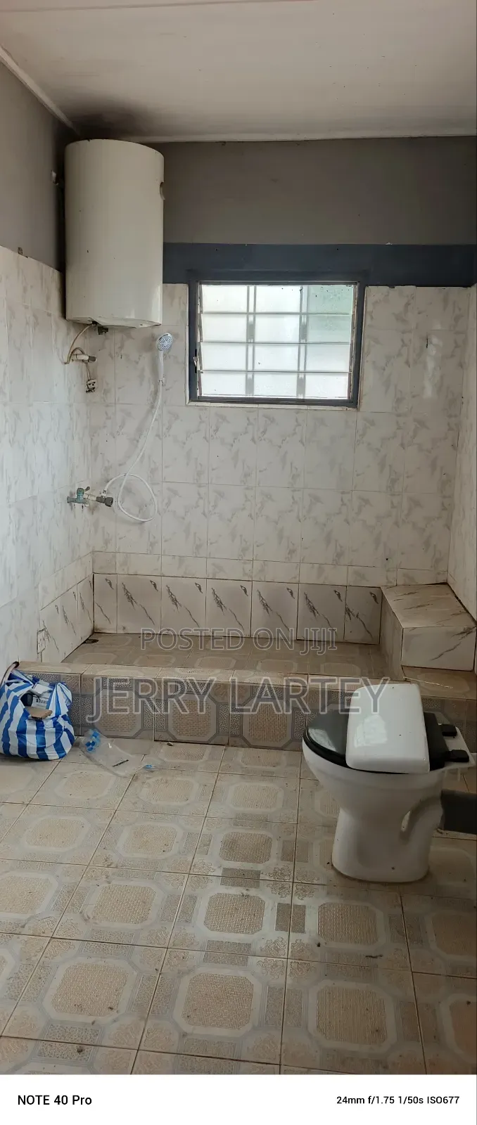 2bdrm Apartment in Dansoman for rent