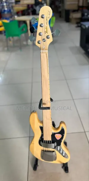 Fender Passive Jazz Bass Signature Series Guitar