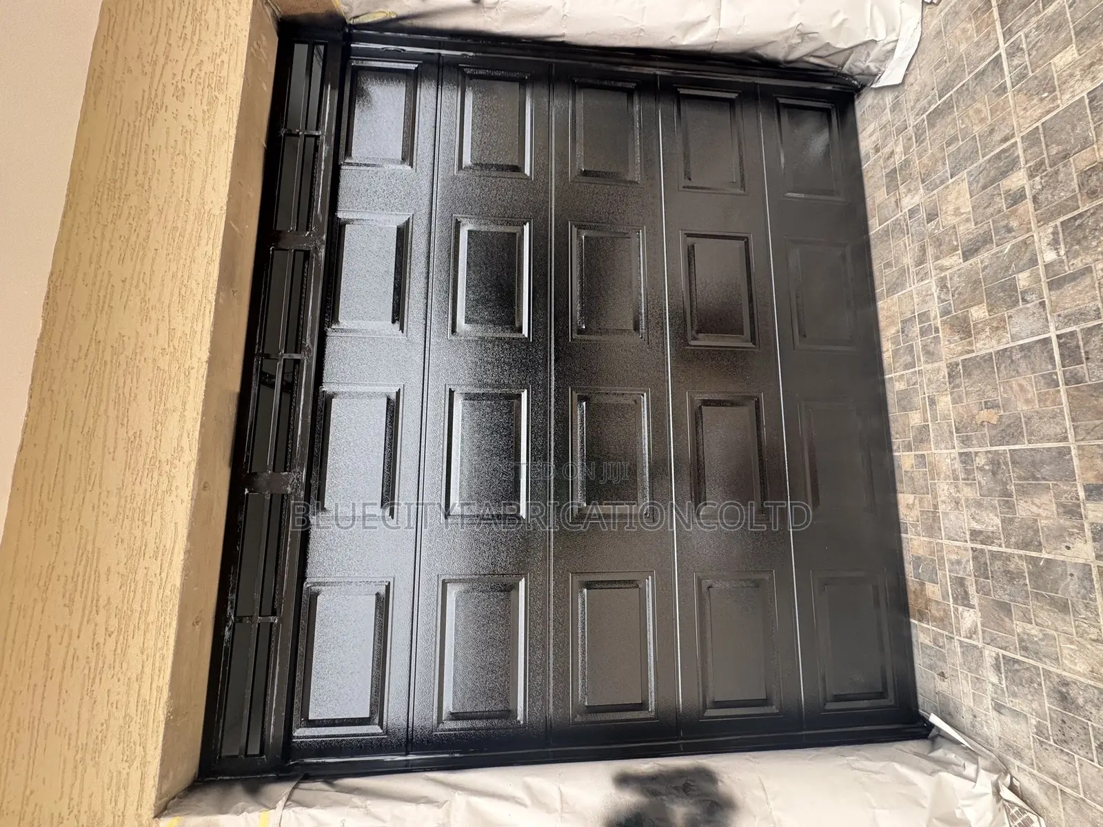 Canadian Garage Door System