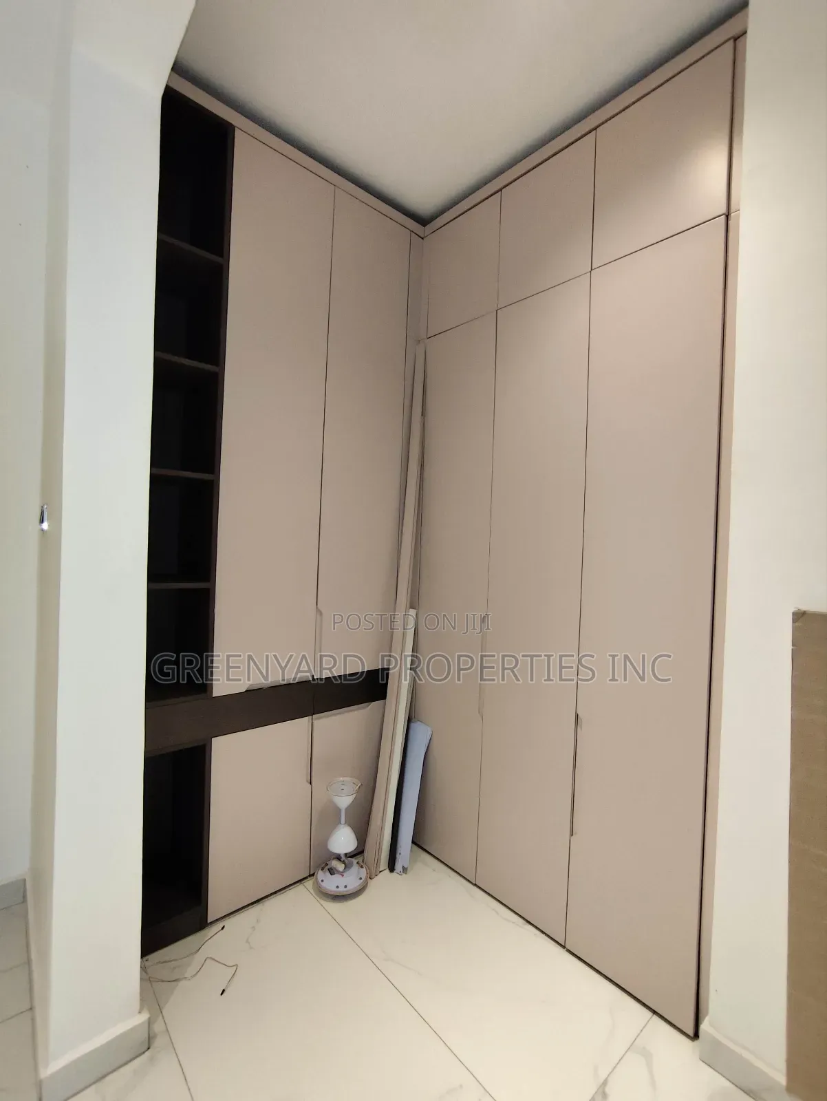 4bdrm House in Ars, East Legon for rent