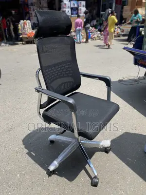 Office Swivel Chair With Headrest