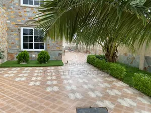 5bdrm House in New Bortianor Hills, Ga South Municipal for sale