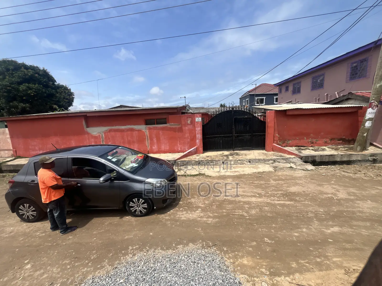 6bdrm House in Dansoman for sale