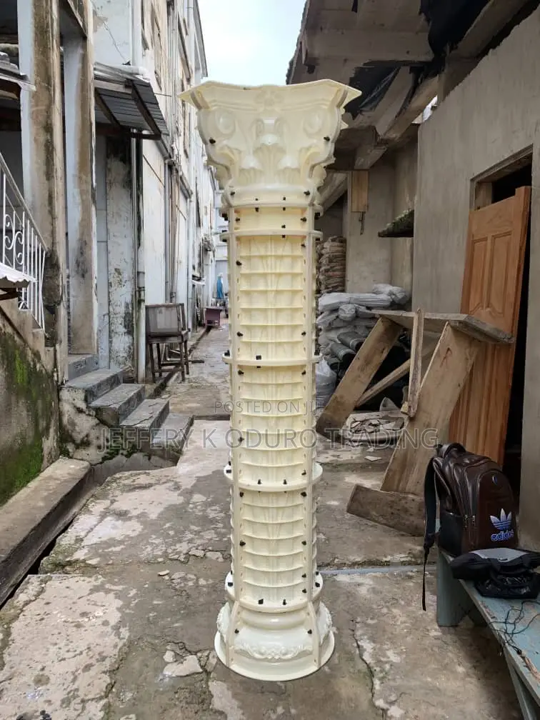 Pillar Design for Mouldings