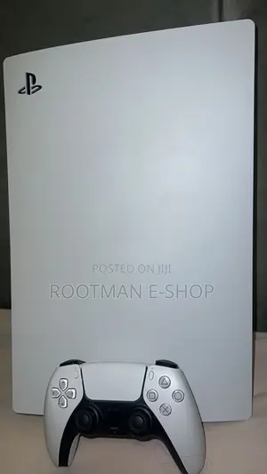 Used Playstation 5 Standard Edition Bundle